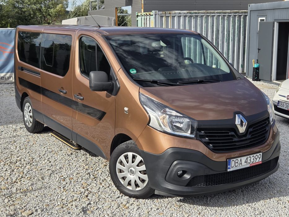 Renault Trafic 2017 long 9os