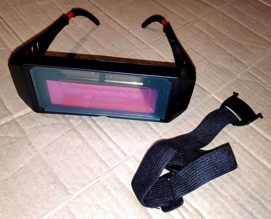 Окуляри зварювальника з функцією автозатемнення. Через "ОЛХ" не продаю