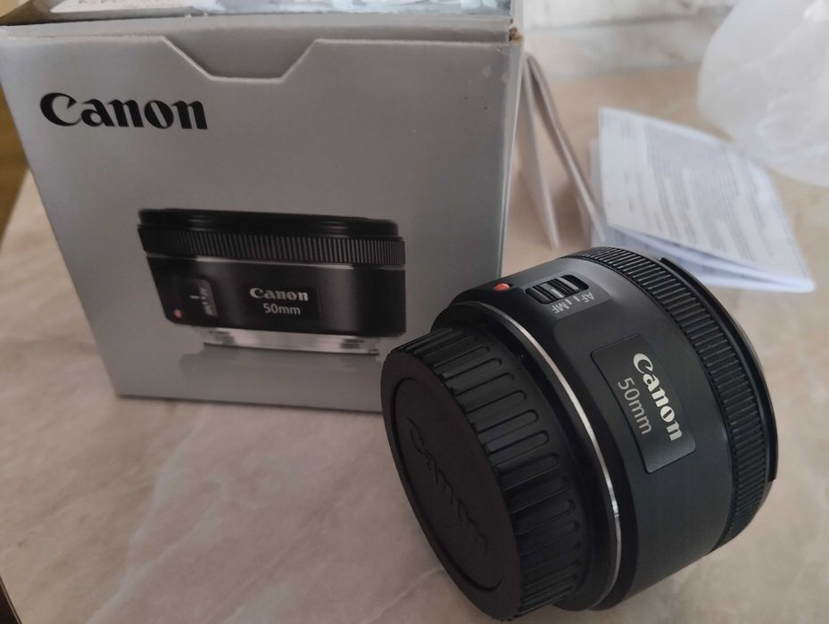 Canon EF 50mm f/1.8 STM. Є коробка як Новий
