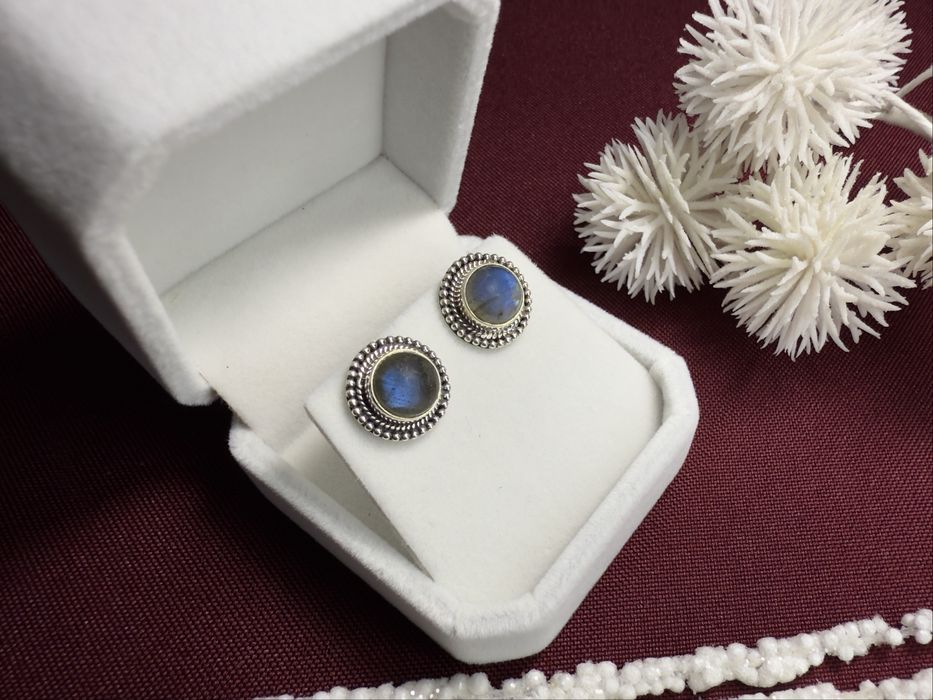 Срібні пусети 925-ї проби з натуральними лабрадоритами