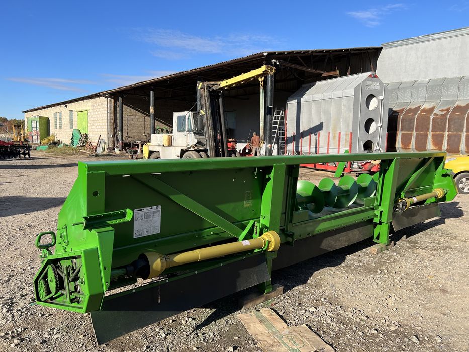 Жатка кукурузная Джон Дір 892 з сечкарем. Обмін