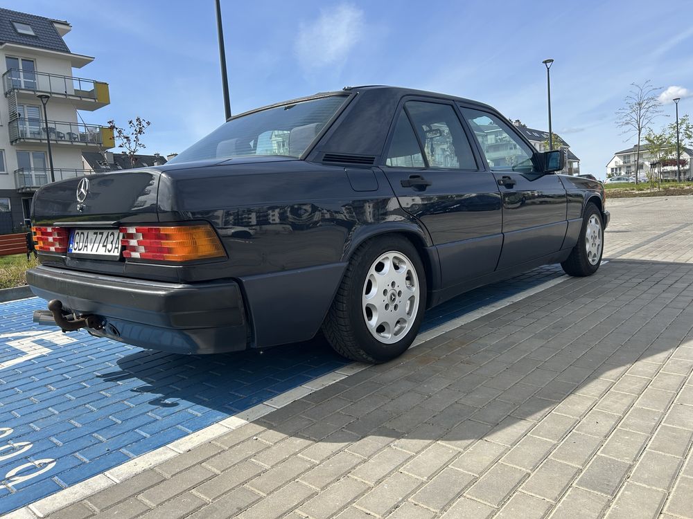 Mercedes 190 m113 4.3 V8