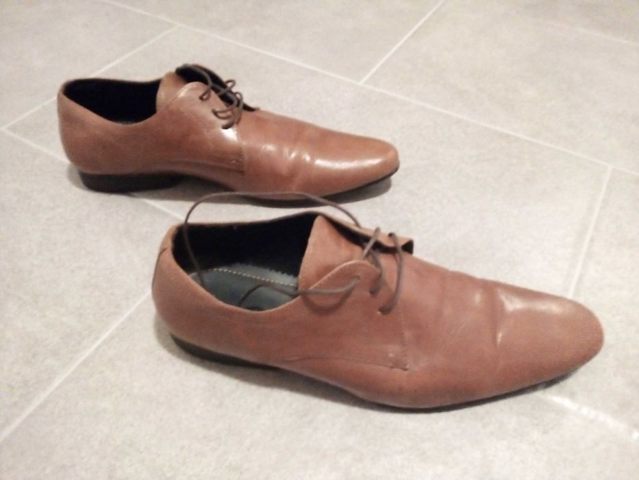 Eleganckie brązowe buty r.45