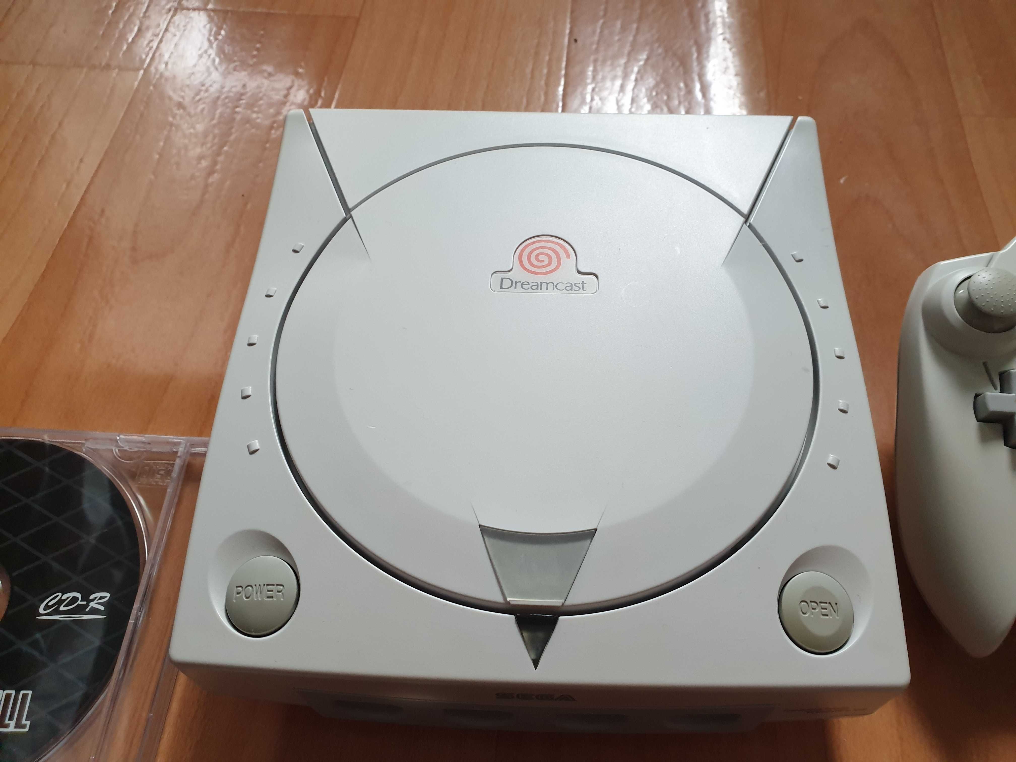 Sega Dreamcast Japan комплект + dreamshell 64Gb с играми