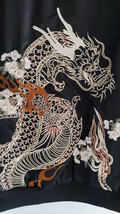 Kurtka bomberka haft