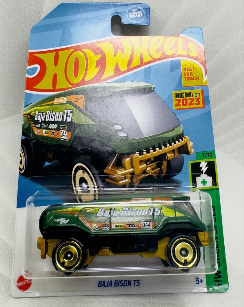 Колекційна машинка Хот Вілс Hot Wheels Baja Bison T5