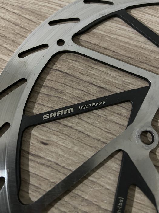 Discos SRAM HS2 6 furos