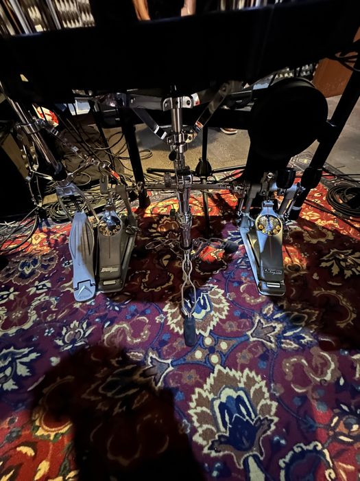 Bateria Roland TD-27KV2 V-Drums com Extras