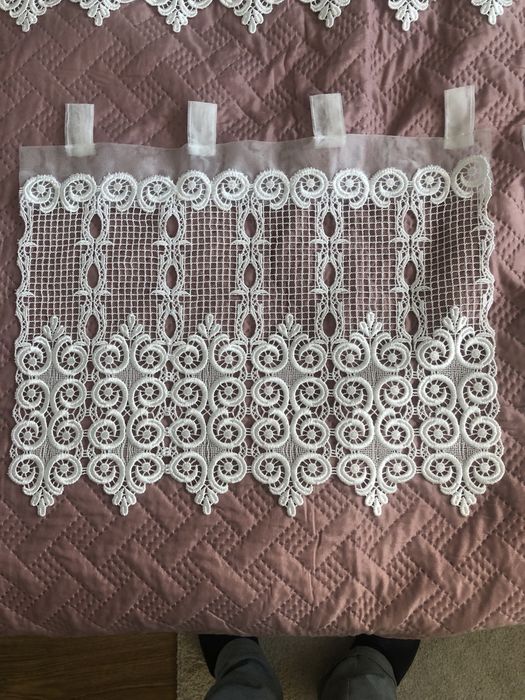 Firanka z zazdroskami - z gipiurą