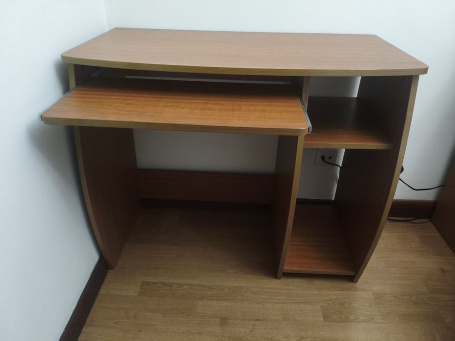 Secretaria + Cadeira