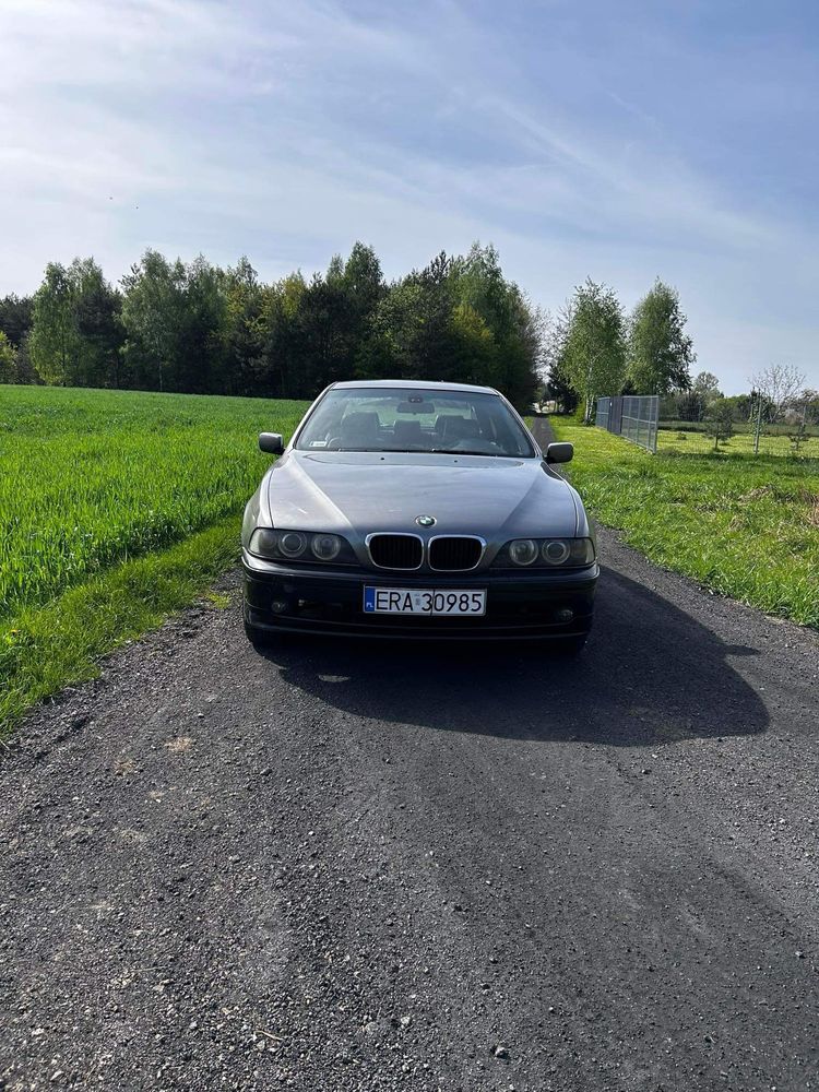 BMW E39 na czesci lub w calosci