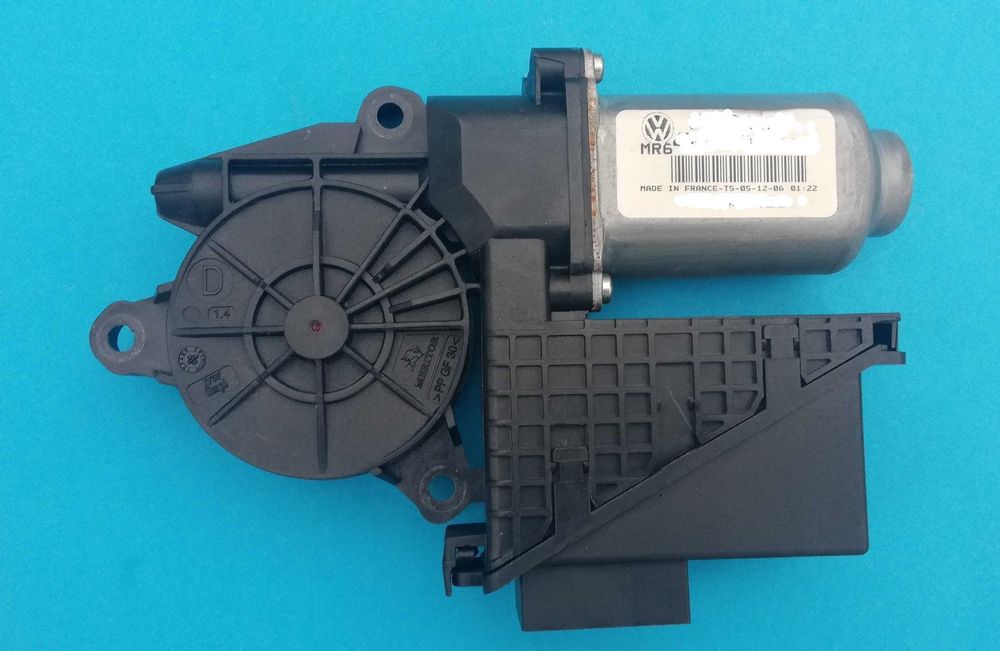 SILNICZEK Podnośnika szyby przód tył REGENER W-WA