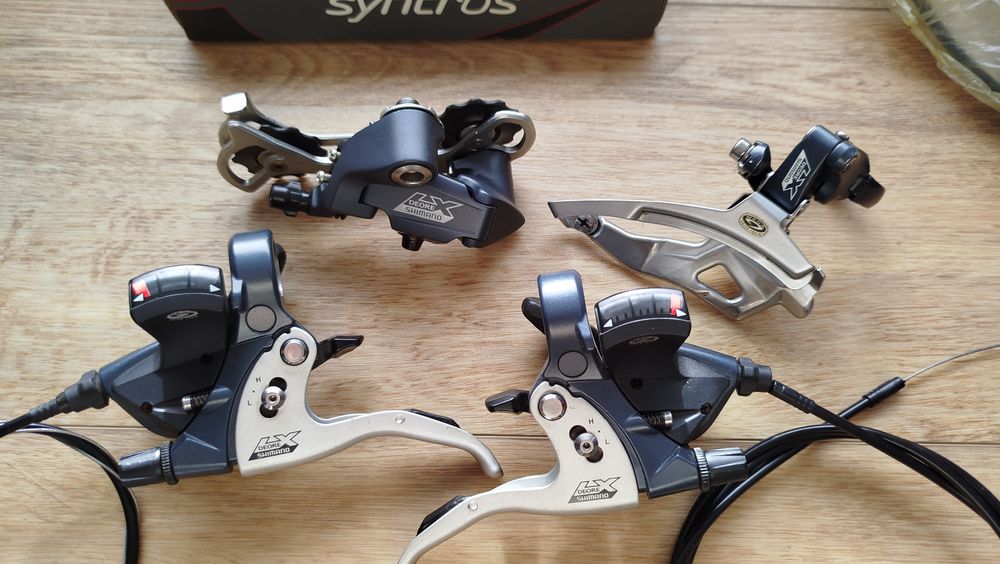 Klamkomanetki przerzutki Shimano LX 570