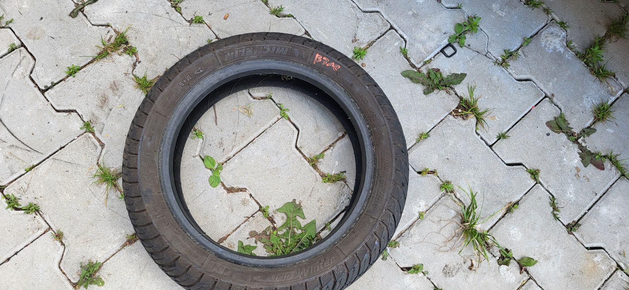 Opona nr b317 do skutera 120/70-12 Michelin city grip zimowa deszczowa