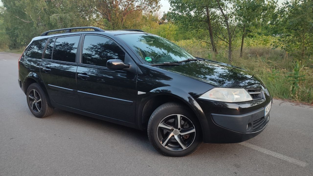 Renault Megane 1.6 бензин