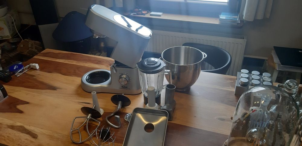 Robot kuchenny planetarny TEFAL QB813D38 moc 1500 W masterchef grande