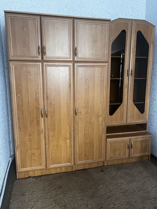 Meble do pokoju, meblościanka