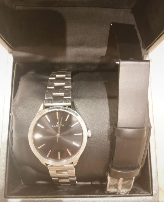 Relógio prateado Eletta