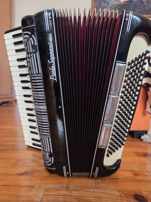 Akordeon Paolo Soprani 120b