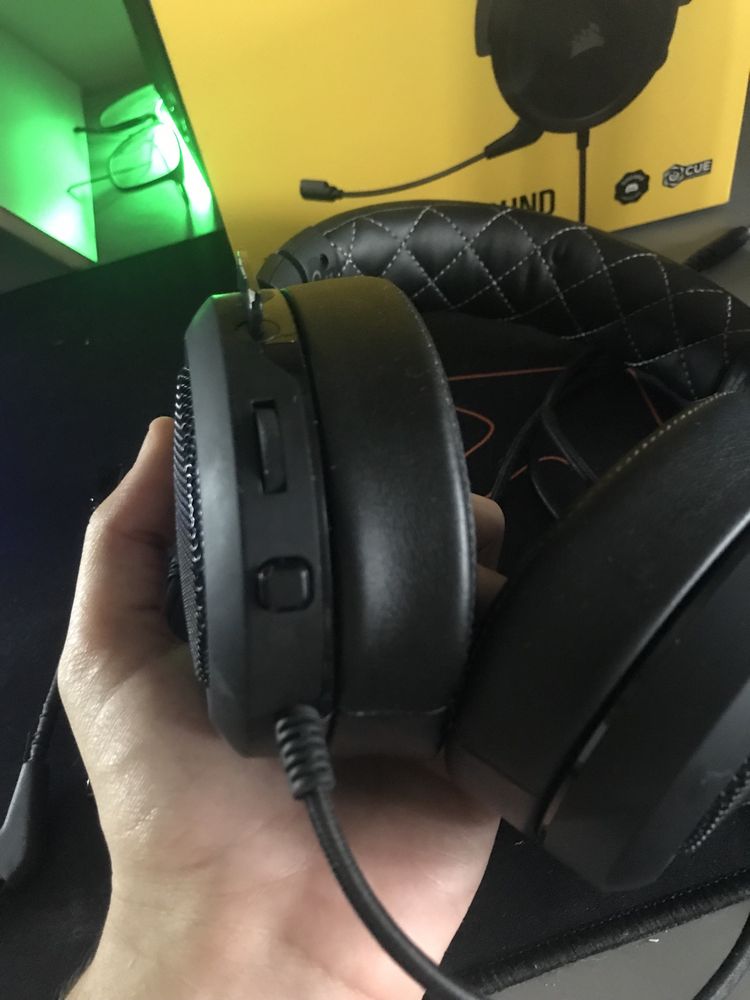 Headsets Corsair HS60