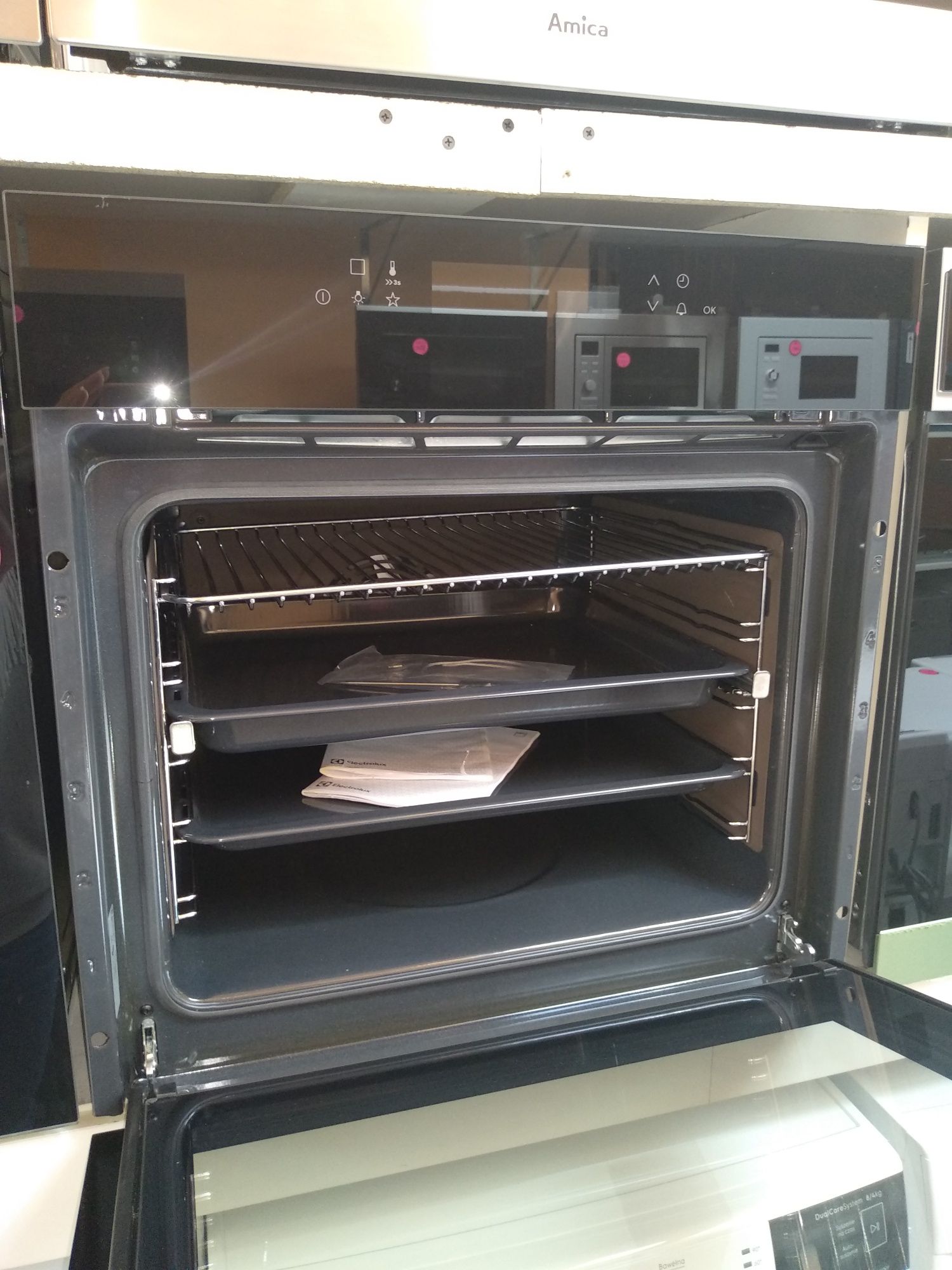 Piekarnik Electrolux EOE7C31Z SenseCook