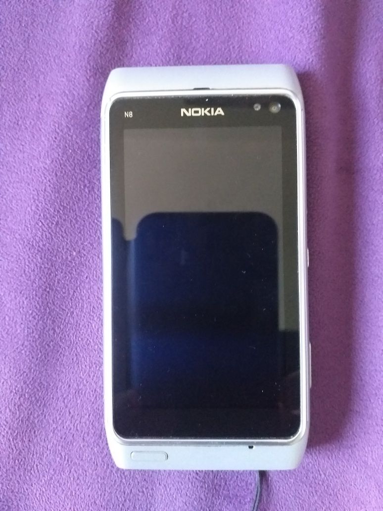 Nokia N8 sprawna i kompletna