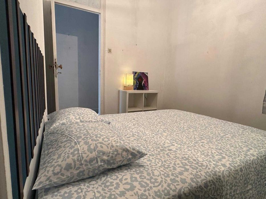 Quartos mobilados em Saldanha - Entrada Imediata - Exc. Localização