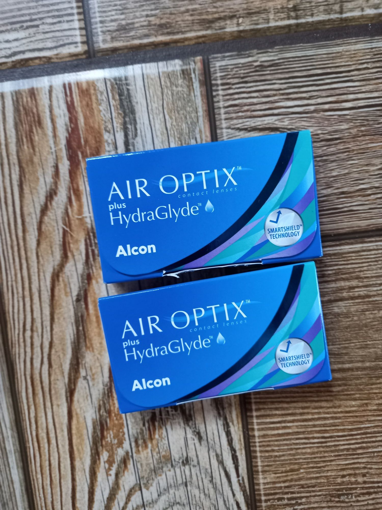 Продам контактные линзы  AIR OPTIX   -4.75