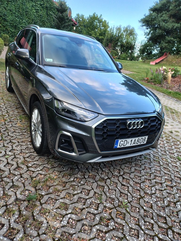 Audi Q5 40 TDI quattro S-Line 204KM, przebieg 43589km,