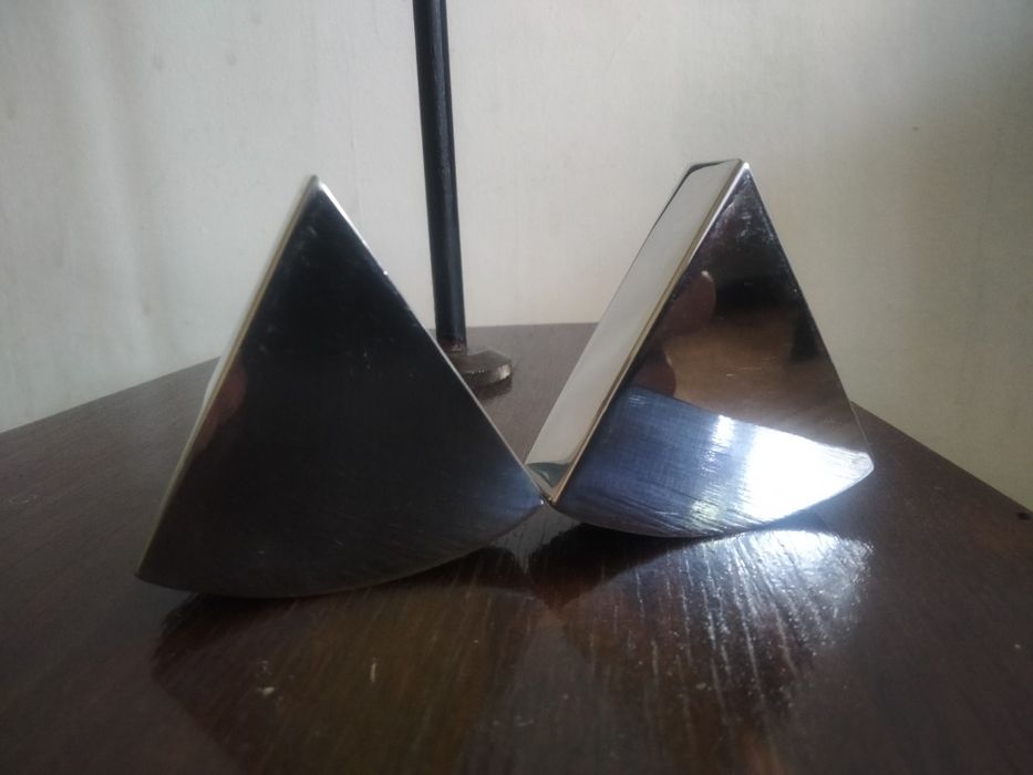 Solniczka, pieprzniczka. Nick Munro.