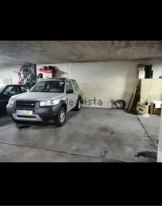 Lugar Garagem para 1 veiculo