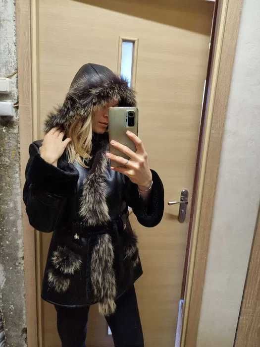 Женская дублёнка с капюшоном, размер 48–50