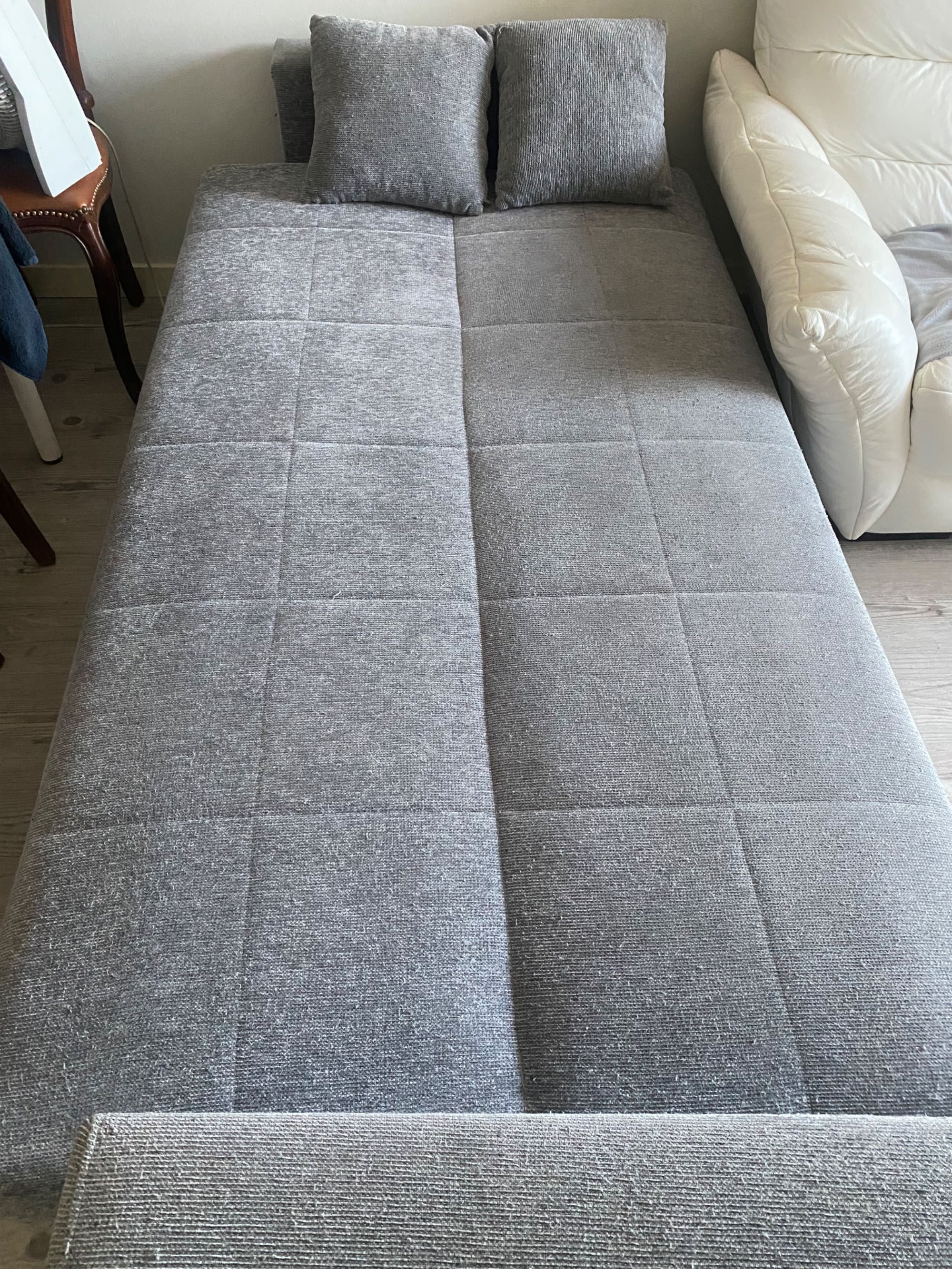 Sofá cama cor cinza