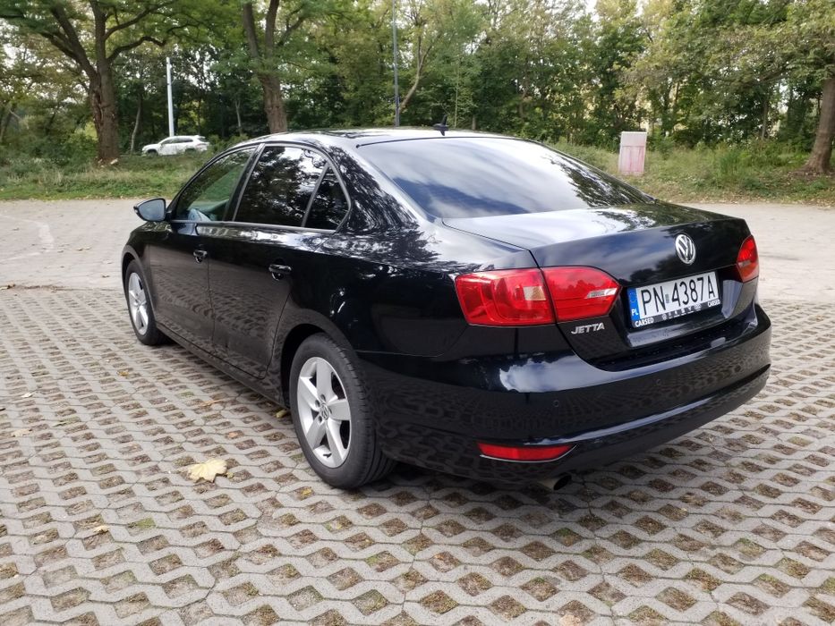 Elegancki VW Jetta 1.6TDI 2013/14 salon Polska, bogate wyposażenie