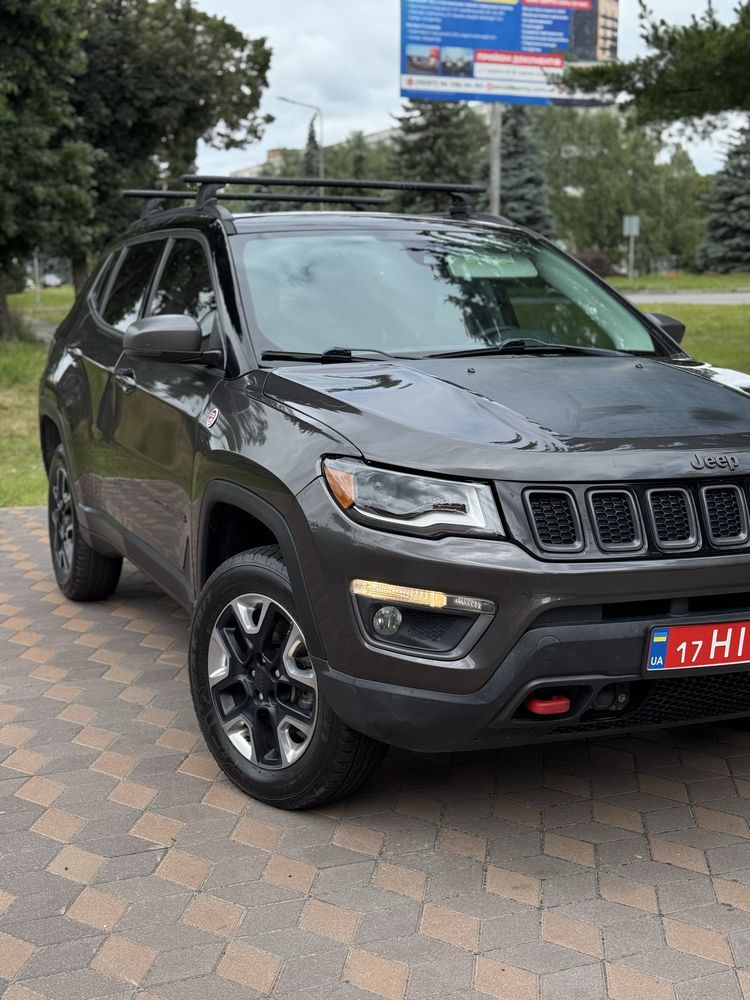 Продам Jeep Compass Trailhawk свіжо пригнаний