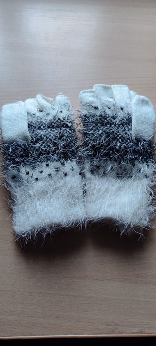 Перчатки. Варежки. Шапка