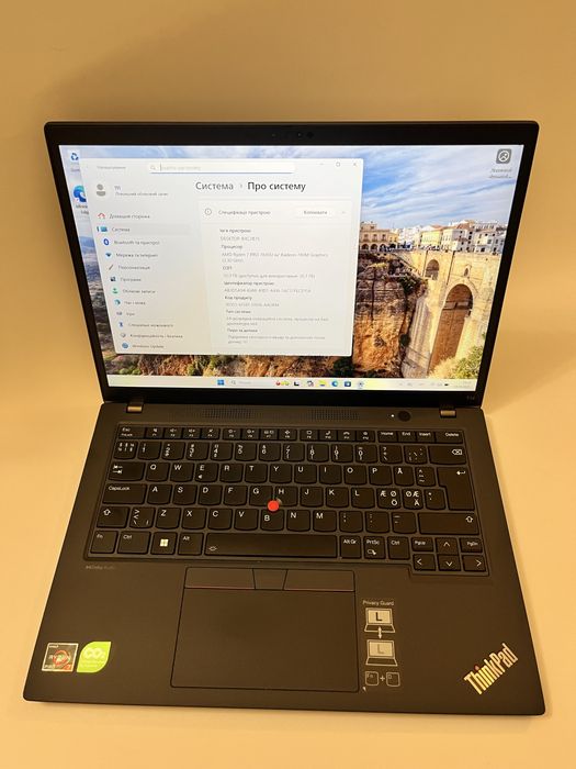 Lenovo thinkpad T14 gen4 ryzen7pro 7840u 32ram ddr5 512ssd 14"wuxga