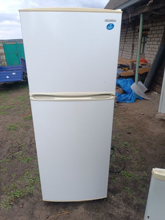 Холодильник Морозильна камера