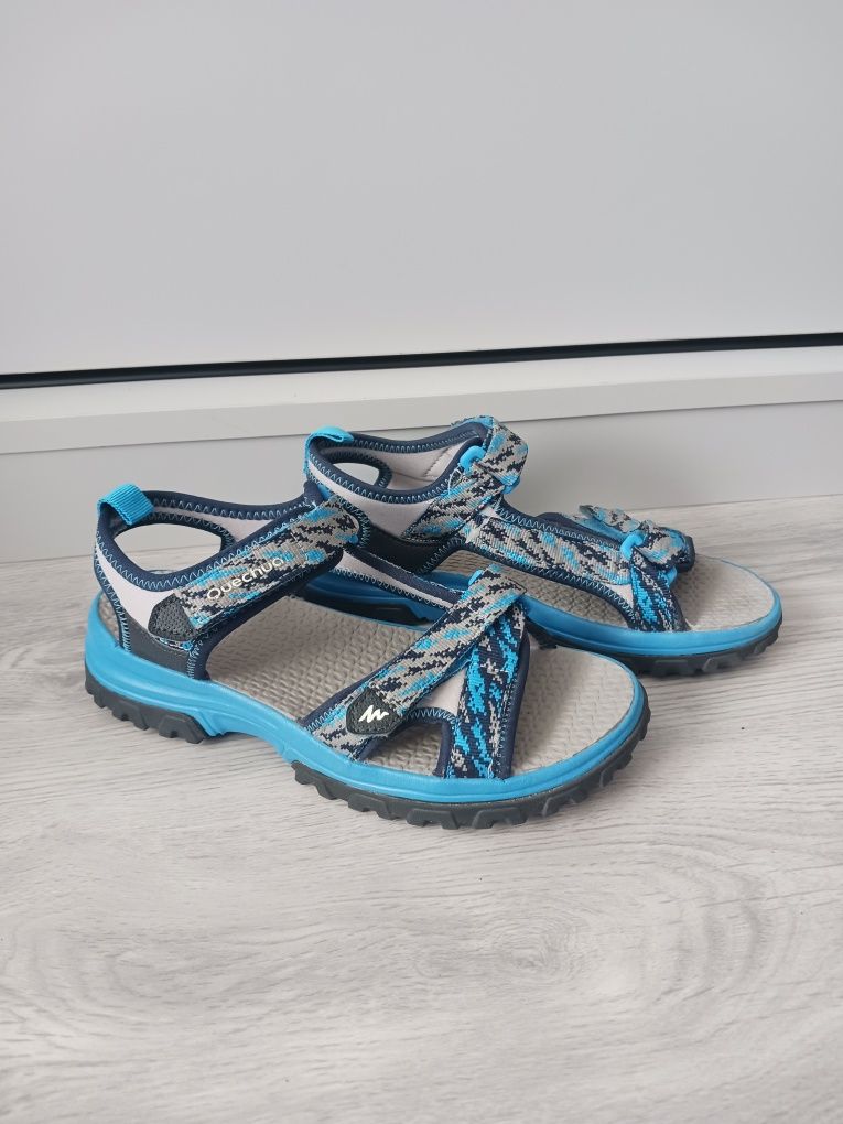 Sandały Quechua rozm. 36 (23 cm)