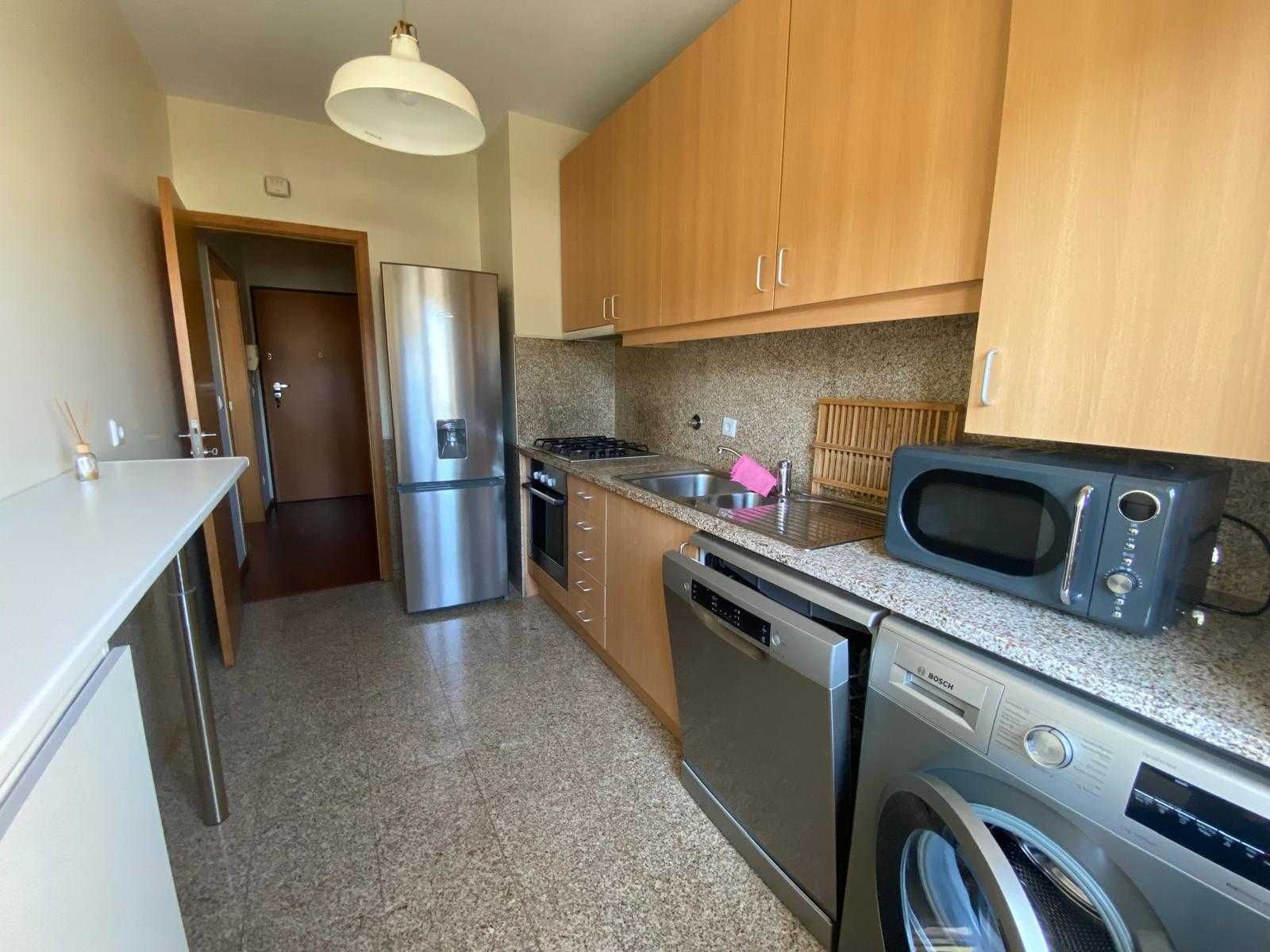 Apartamento T1 c/ L.Garagem