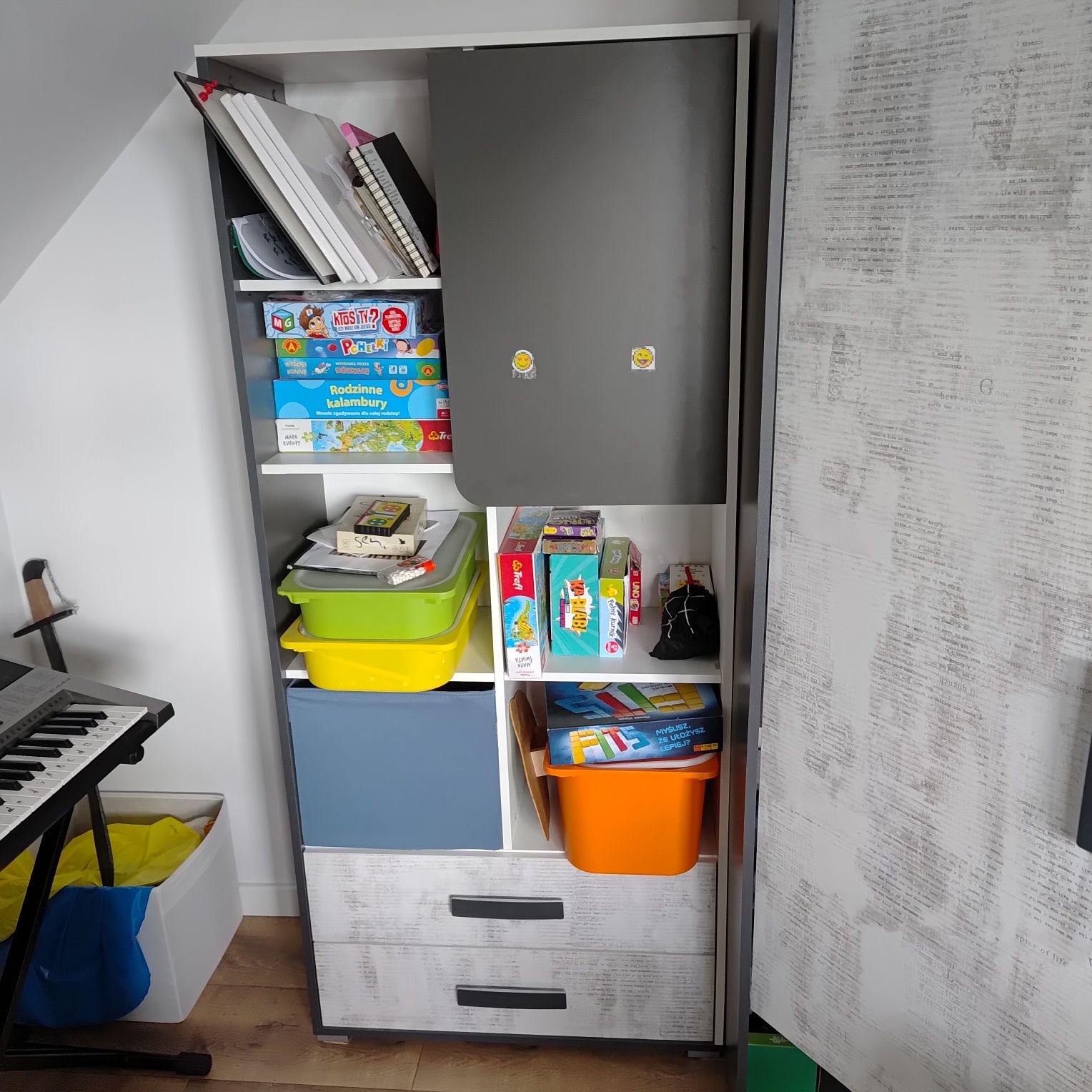 Łóżko regał materac gratis :)