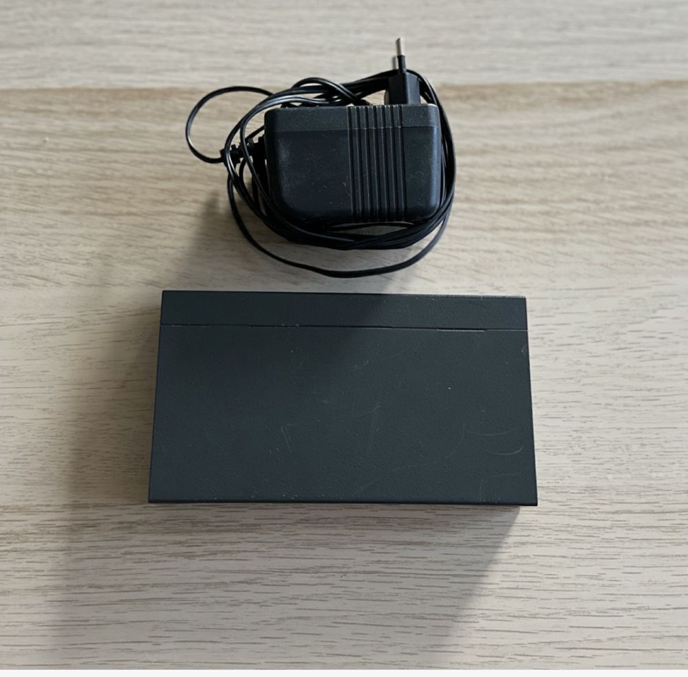 PLANET FSD-803 przełącznik, switch Fast Ethernet (10/100)