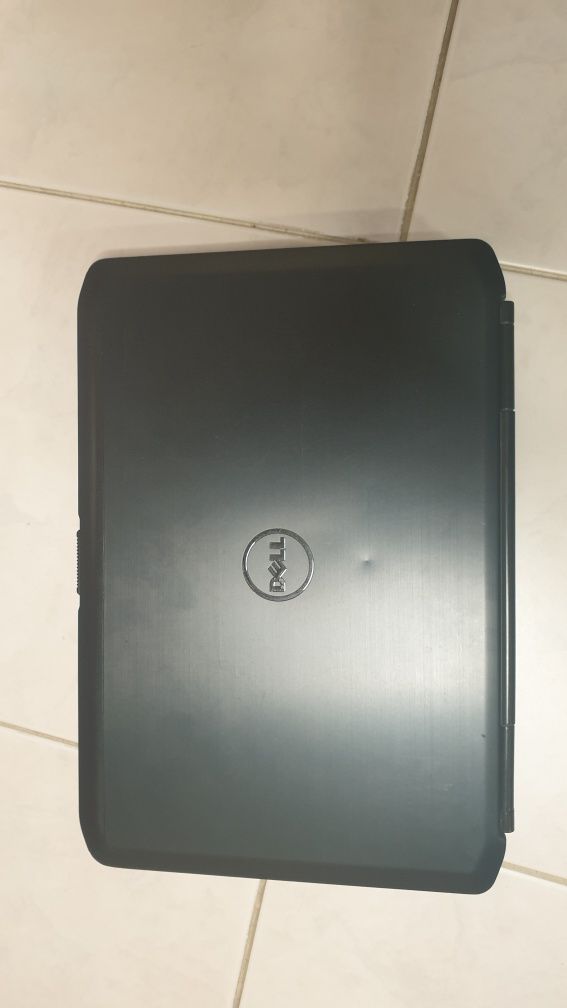 Portatil Dell i5