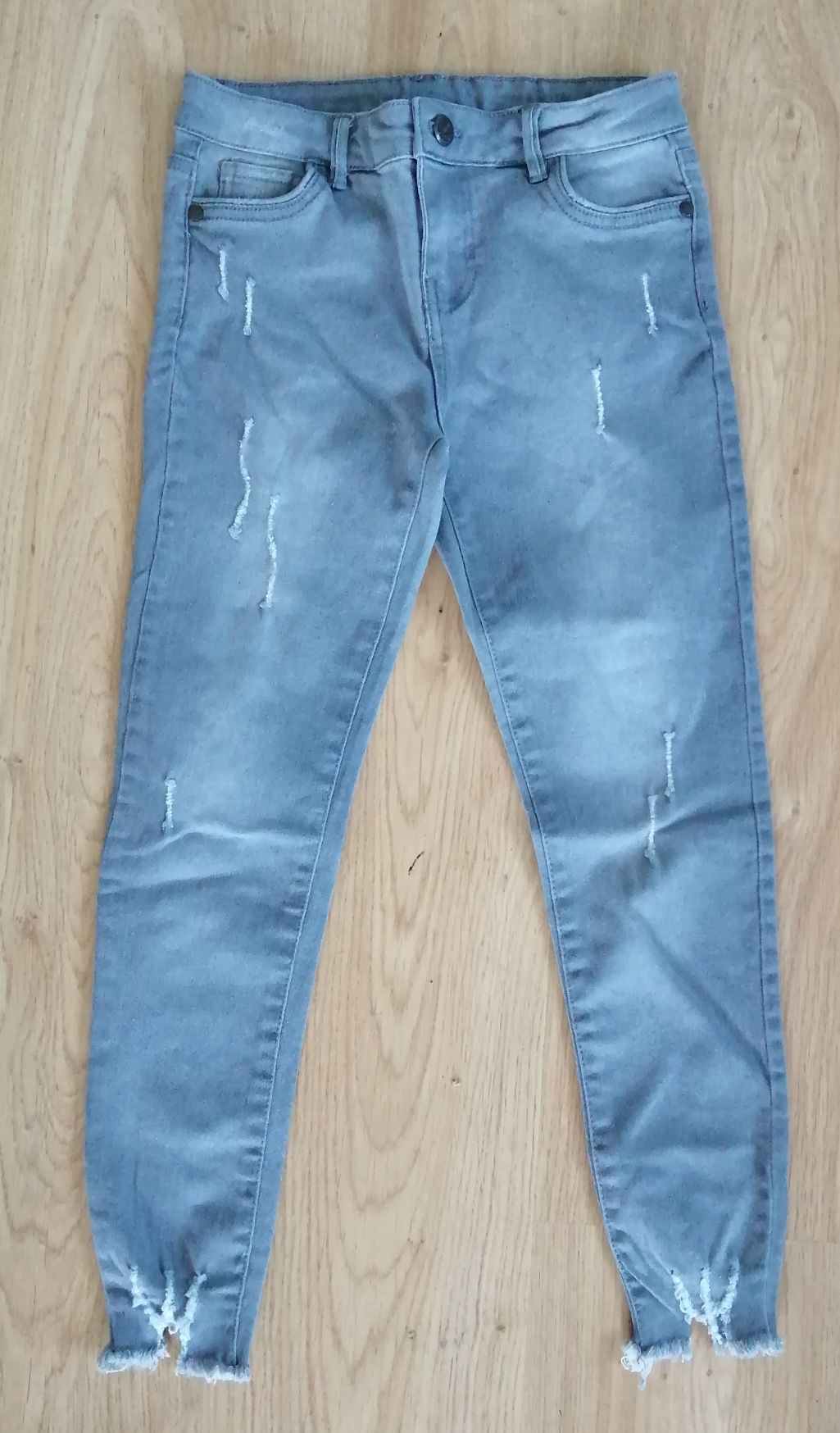 Spodnie jeans 134 dla dziewczynki nowe