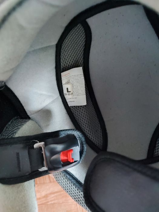 Мотошолом MT Helmets