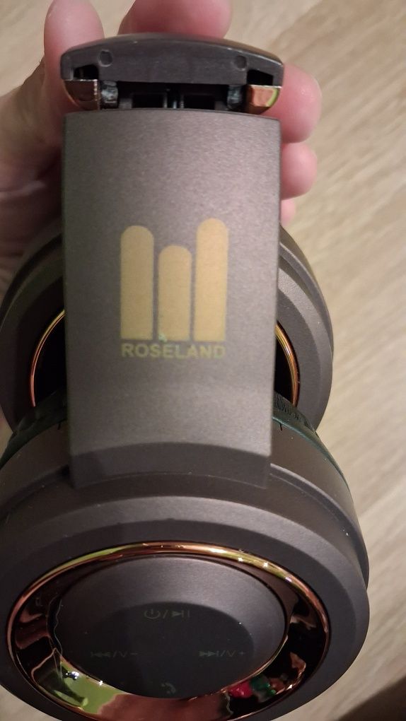 Słuchawki bezprzewodowe Roseland