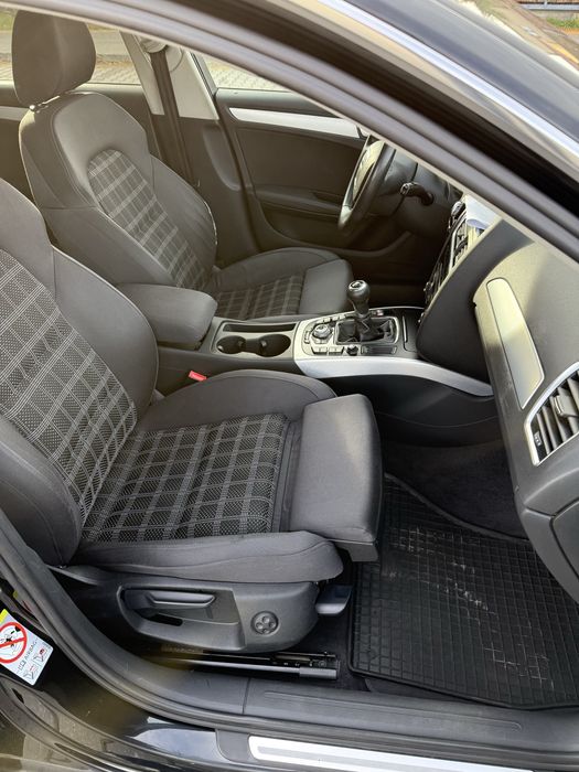 AUDI A4 AVANT B8 2.0TDI 2010 S-line