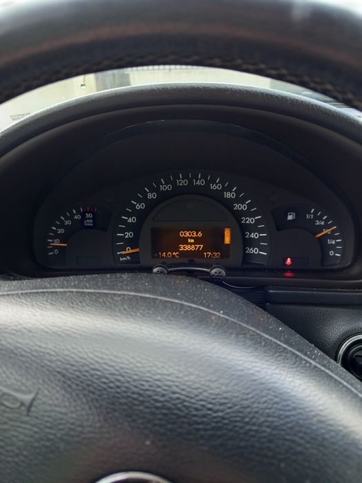 Mercedes C220 Nacional