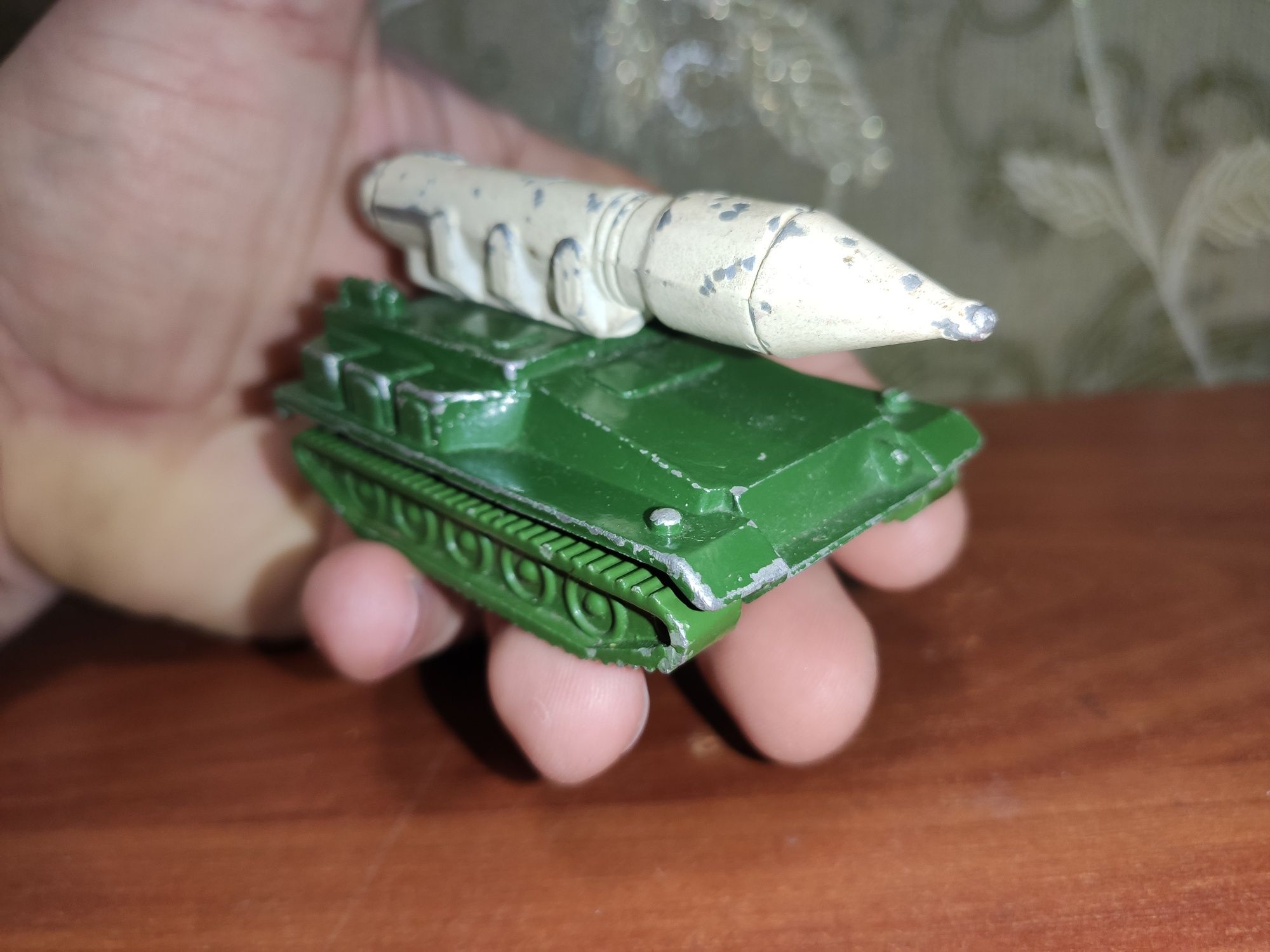 Продам игрушку СССР