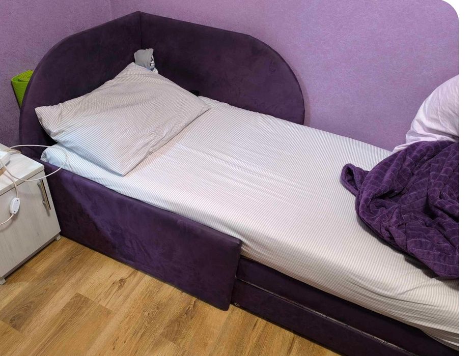 Продам диван 80*190+ матрац двохсторонній